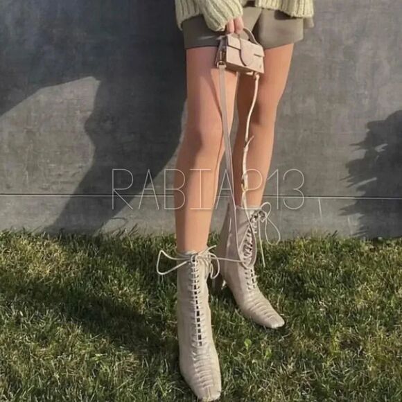 ✨Host Pick✨ ZARA LACE UP GENUINE LEATHER HIGH HEEL ANKLE BOOTS - Picture 5 of 12